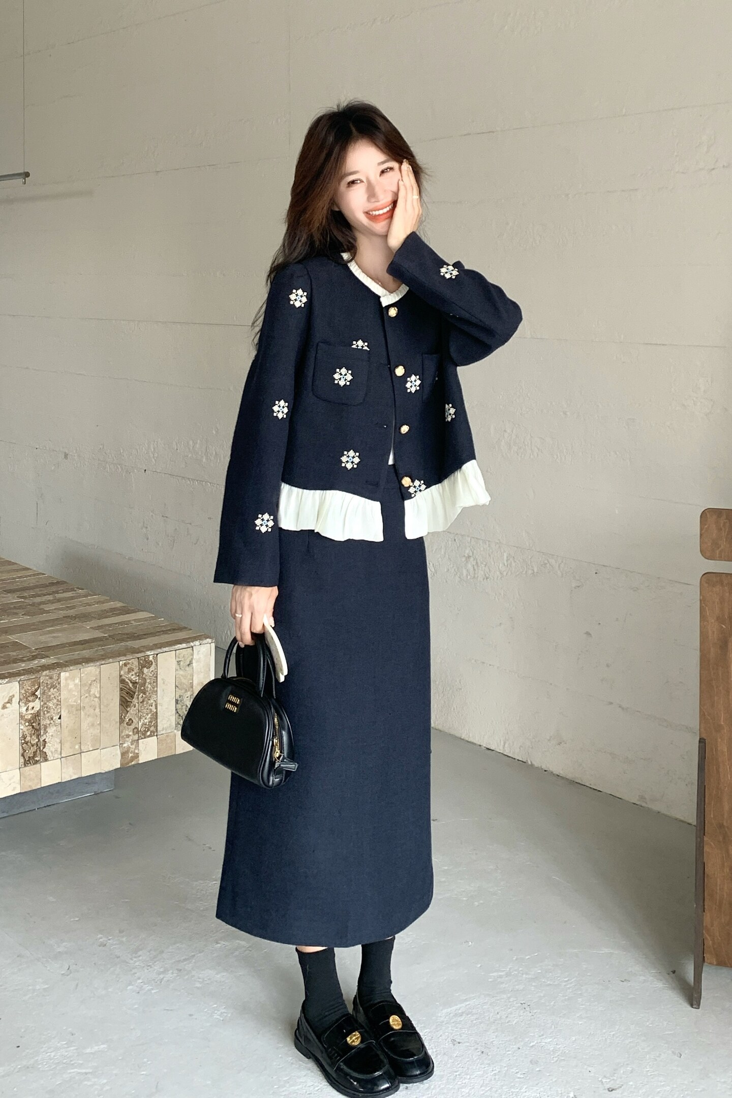 法式小香风刺绣花外套装裙女2026秋新款小个子高级感半身裙两件套图片