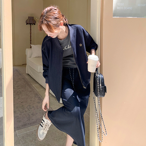 韩系运动风棒球服外套半身裙套装女春秋新款小个子休闲显瘦两件套图片