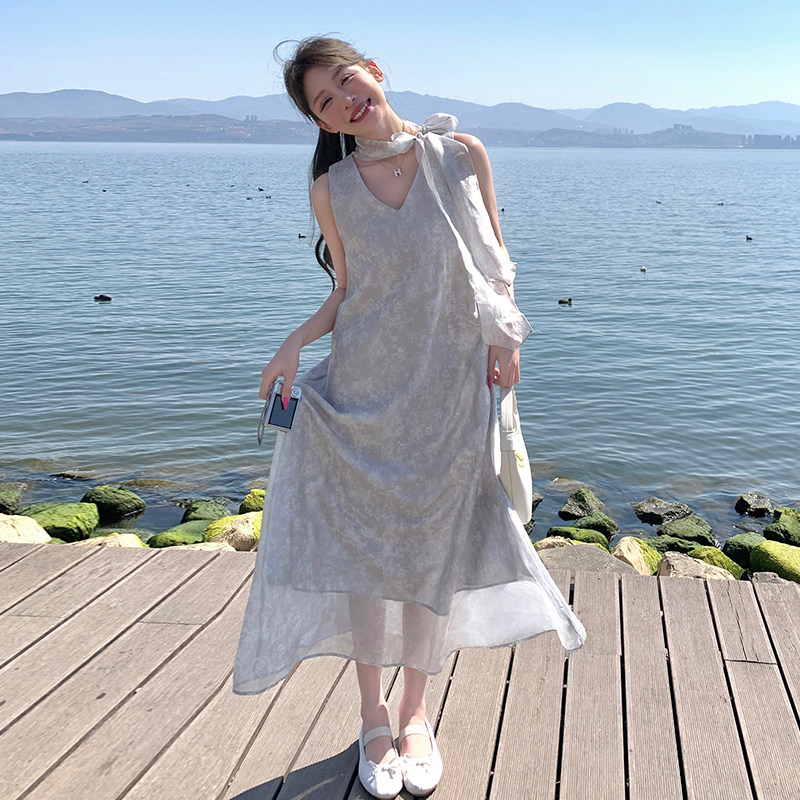 灰色超好看飘带扎染无袖连衣裙女夏季新款高级感森系显瘦V领长裙图片