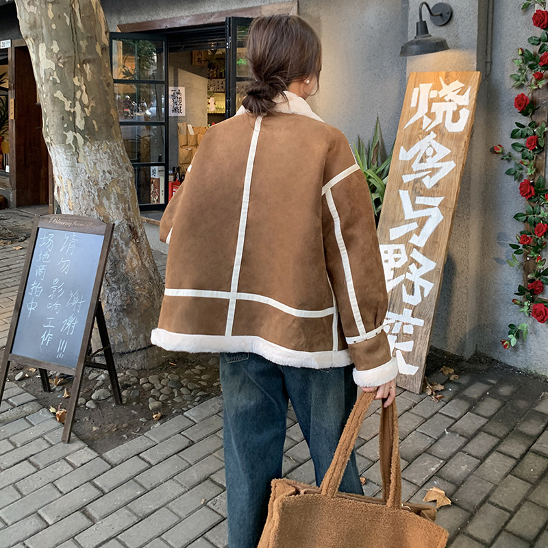 现货~~！！冬装新款加厚皮毛一体外套2C262-P195,女装短外套,2C262