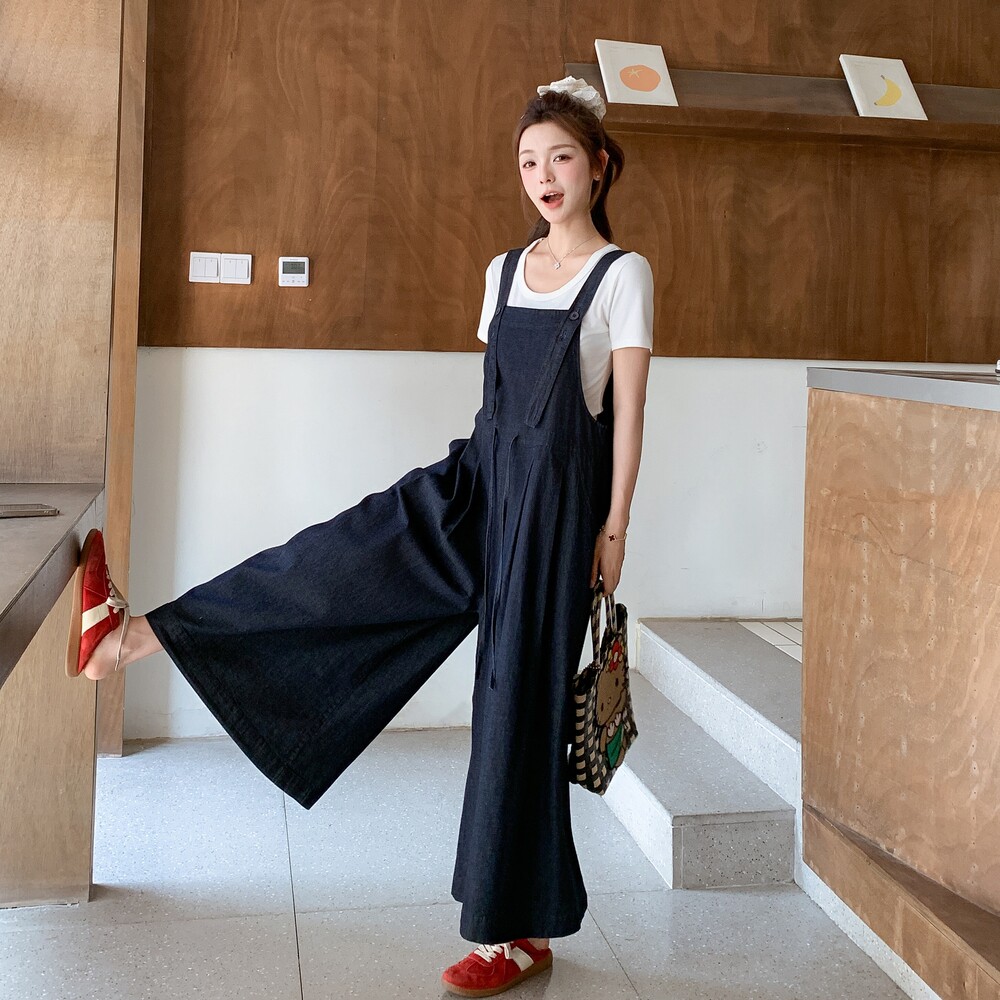 深蓝色慵懒风背带裤套装女2025夏季新款圆领短袖收腰连身裤两件套,女装套装/套裙,2C233