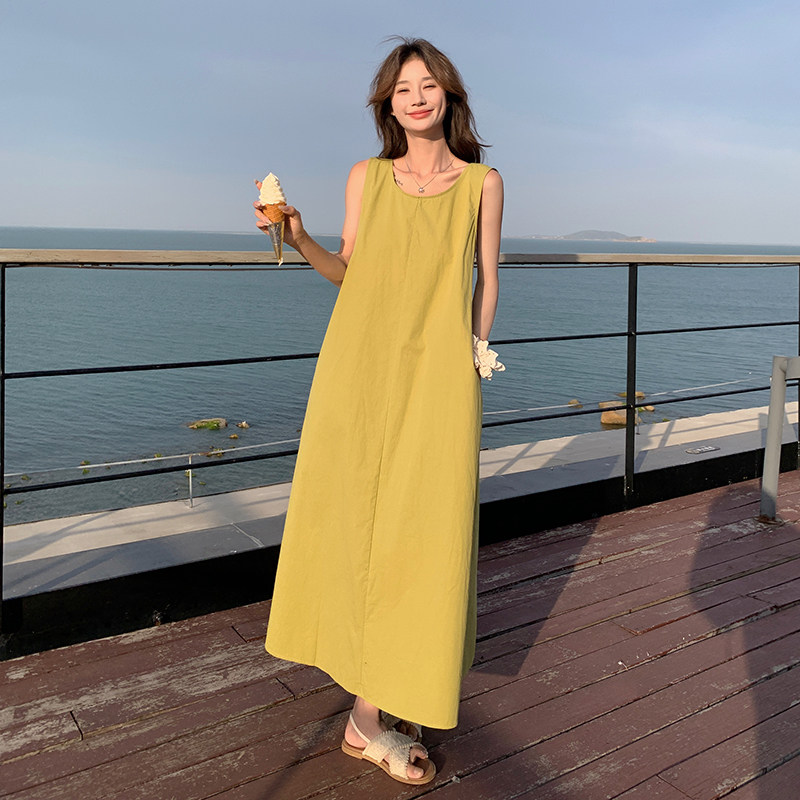 法式气质减龄背心连衣裙女2025夏季新款法式宽松显瘦甜美露背长裙,女装连衣裙,2C122