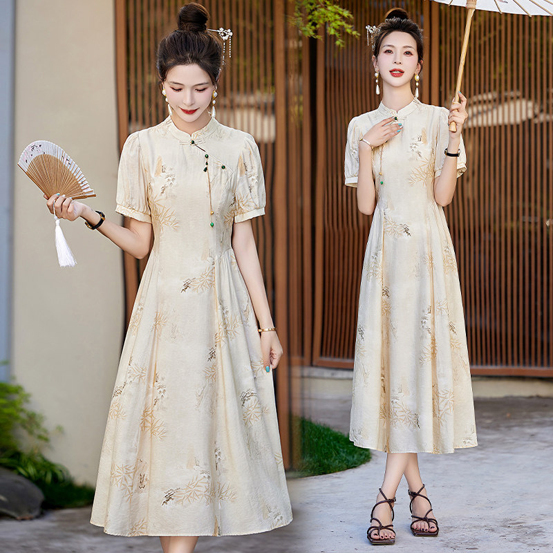 碎花改良旗袍连衣裙女2025年夏季新款新中式立领风裙子,女装连衣裙,维一诺（1D095）