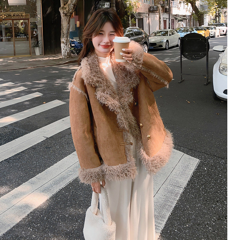 【新款】大货已出高品质加厚皮毛一体外套2C131-622-P195K278,女装短外套,2C131