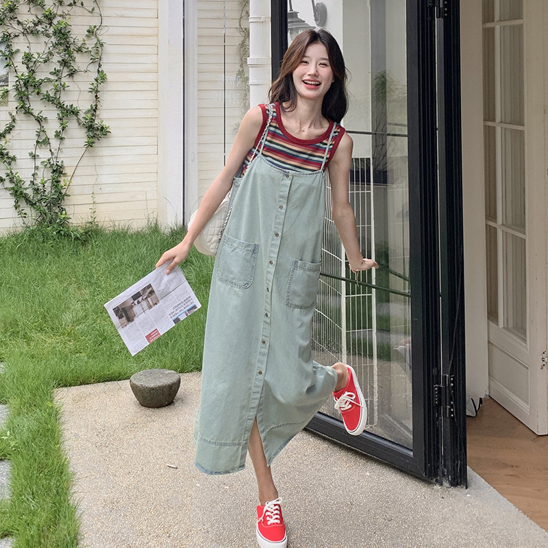 彩色条纹背心T恤牛仔背带裙女夏季宽松休闲无袖连衣裙两件套图片