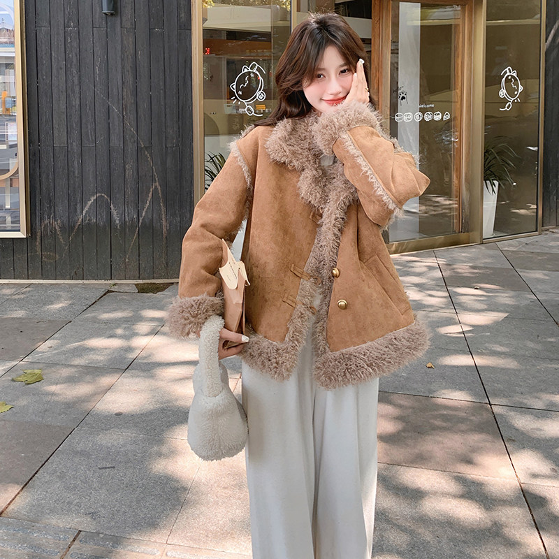 【新款】大货已出高品质加厚皮毛一体外套2C131-622-P195K278,女装短外套,2C131