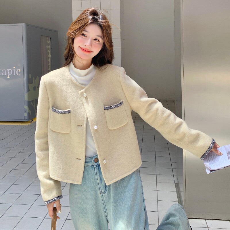 小香风短外套女法式精致2025新款春秋轻熟赫本风高级感羊毛呢上衣,女装毛呢外套,2C320