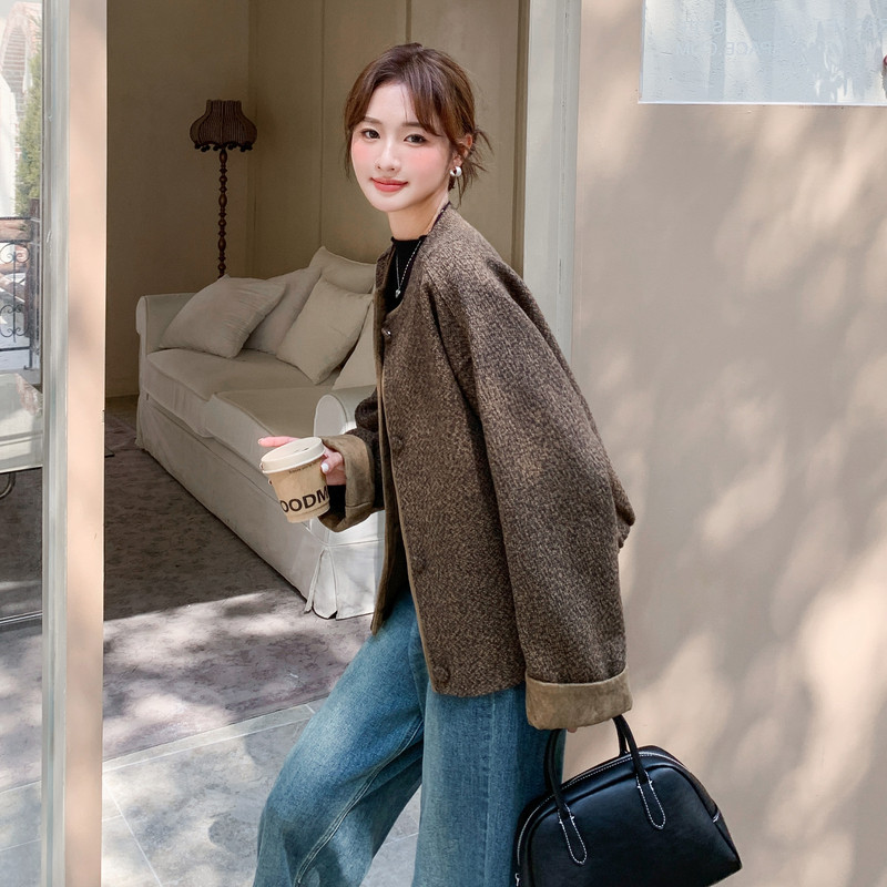 撞色拼接毛呢外套女秋冬2025新款小个子独特漂亮超火流行爆款大衣,女装短外套,2C166