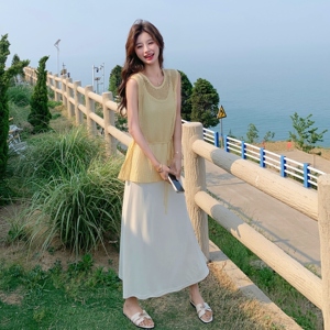 2025夏季新款韩系网状圆领无袖镂空针织上衣+吊带背心两件套女图片