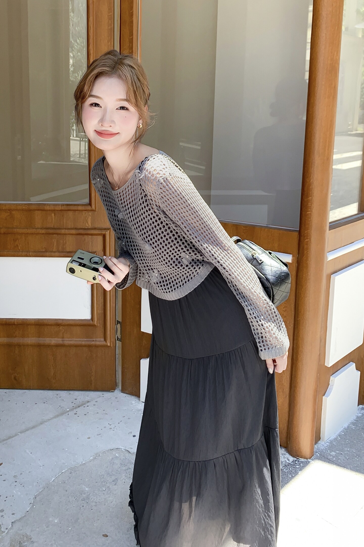 温柔风镂空罩衫上衣两件套连衣裙女早秋2025新款气质深灰色吊带裙,女装套装/套裙,2C218