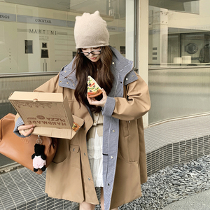 美式chic卡其色连帽冲锋衣外套女春秋超火巨好看休闲工装风衣夹克图片