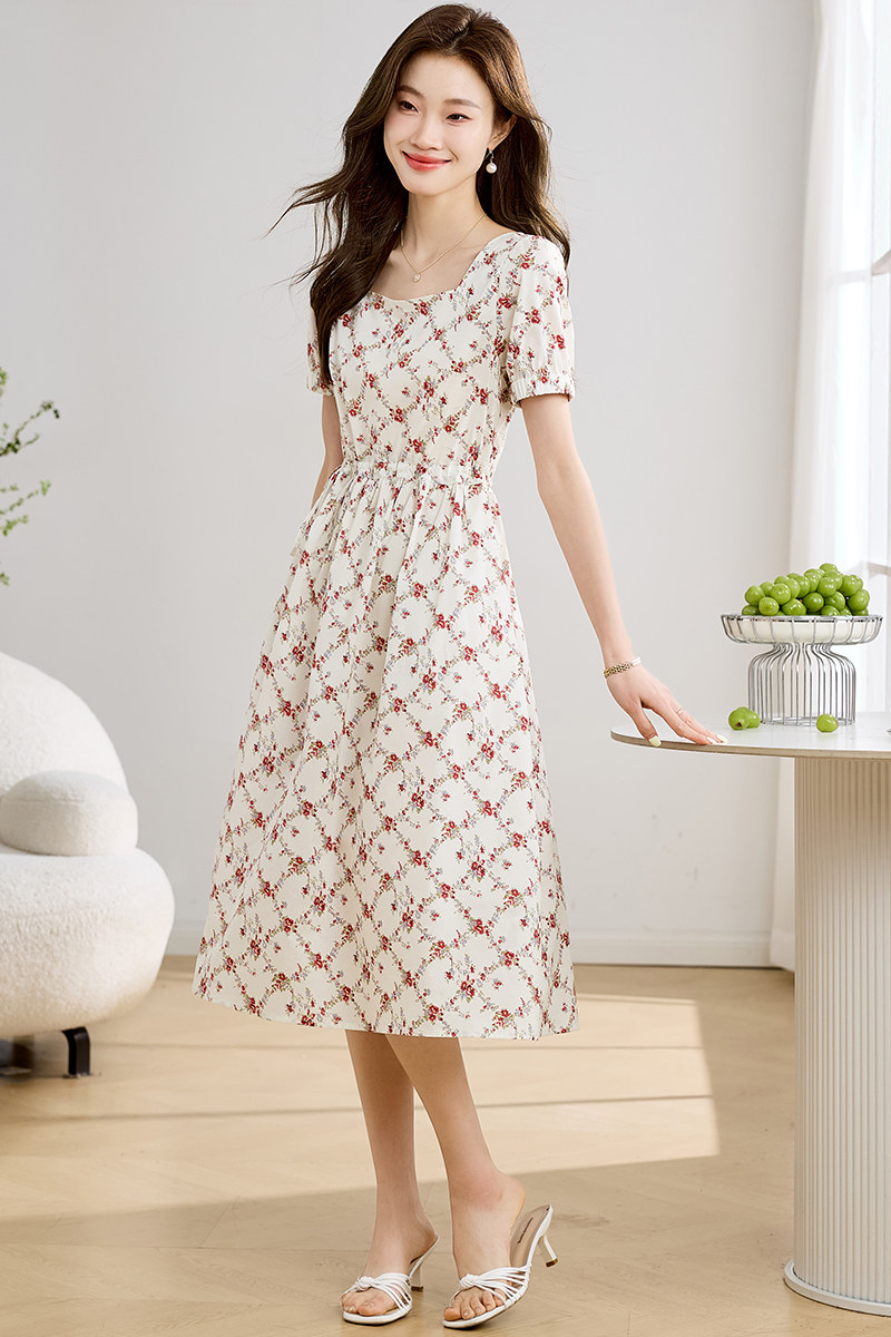 纯棉小碎花连衣裙女2025新款夏季高级感法式泡泡袖系带收腰中长款,女装连衣裙,1D073