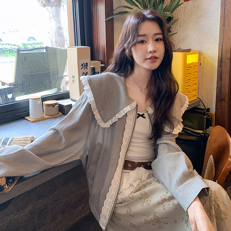 春季韩版拼蕾丝娃娃领双拉链开衫女宽松减龄休闲短款外套,女装短外套,2C159