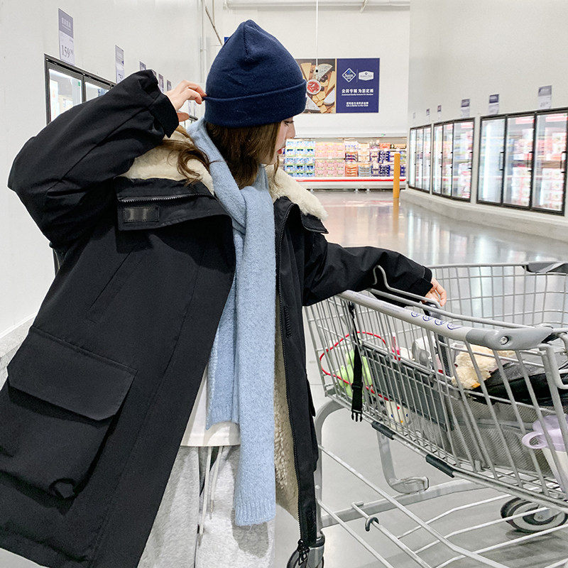 黑色大翻领羊羔毛工装派克服女冬季新款今年流行爆款加厚棉服外套,女装棉衣/棉服,2C086
