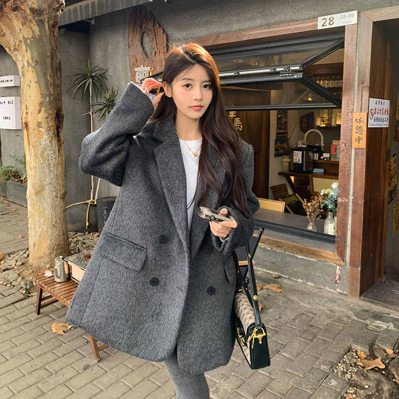 冬季新款，高级感宽松休闲加厚毛呢西装外套2372P185K268，女装西装，2C029