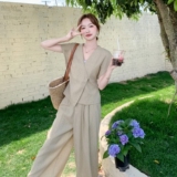 高级小众穿搭老钱风卡其色棉麻上衣套装女夏超火好看阔腿裤两件套，女装套装/套裙，2C159