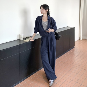 新款假两件宽松休闲套装图片