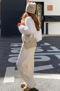 加绒加厚红色派克服女冬短款棉服2024新款棉衣棉袄仿兔毛毛小外套图片