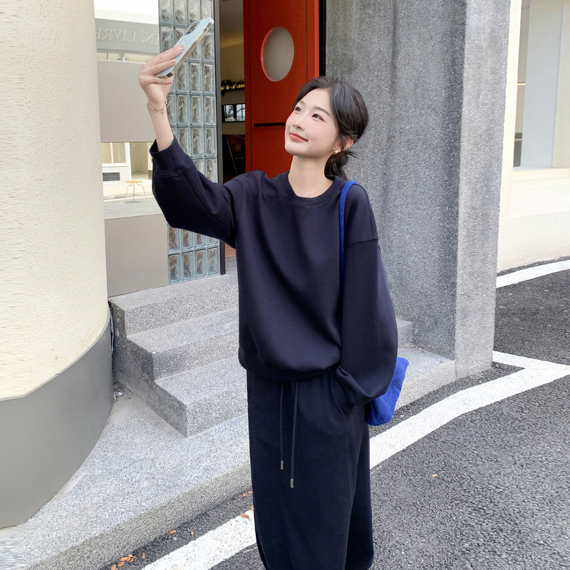 秋季新品老钱风休闲套装2601-P165-K235,女装套装/套裙,2D013