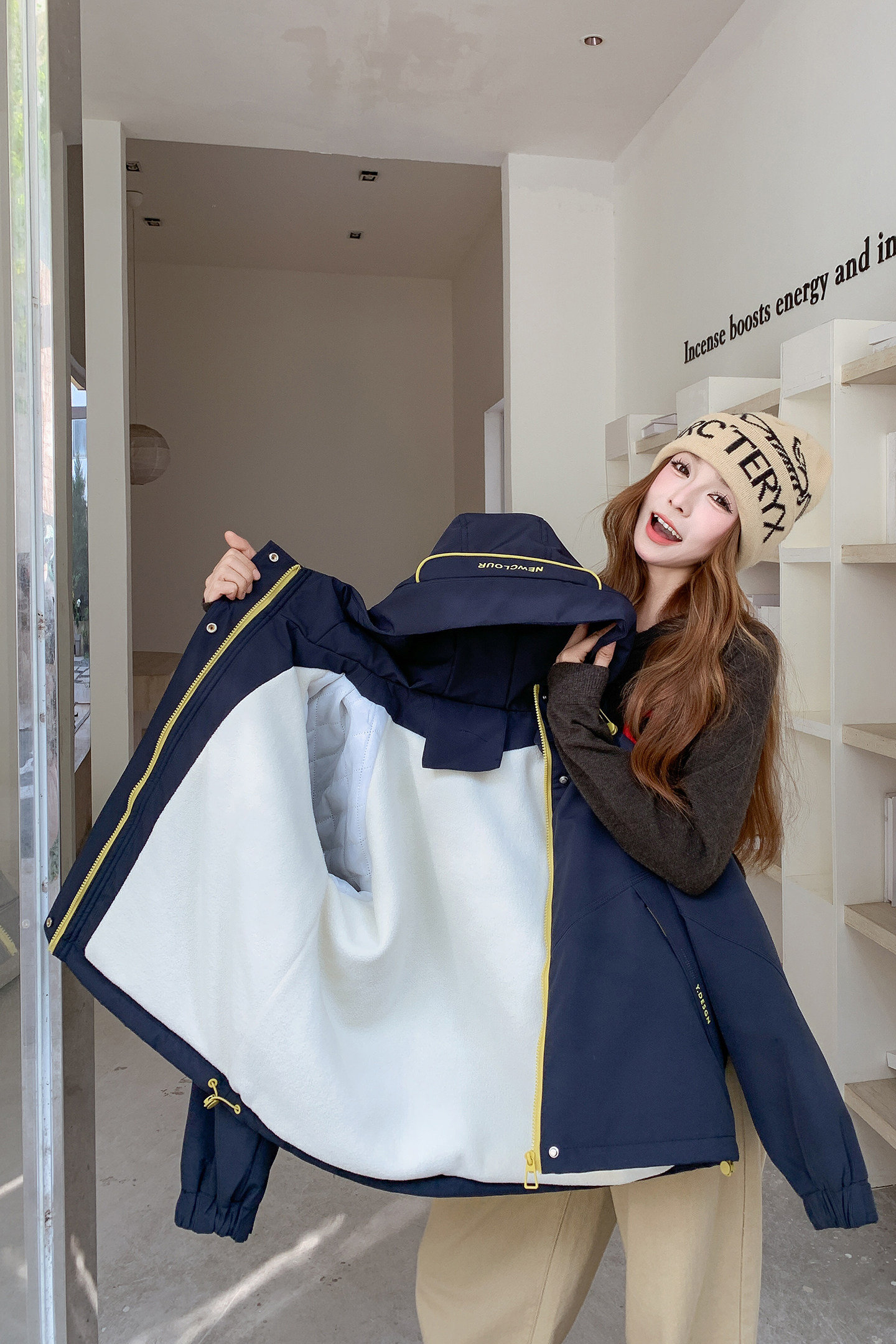 现货！现货！2025冬季新款连帽加绒加厚棉衣棉服女,女装棉衣/棉服,2C306