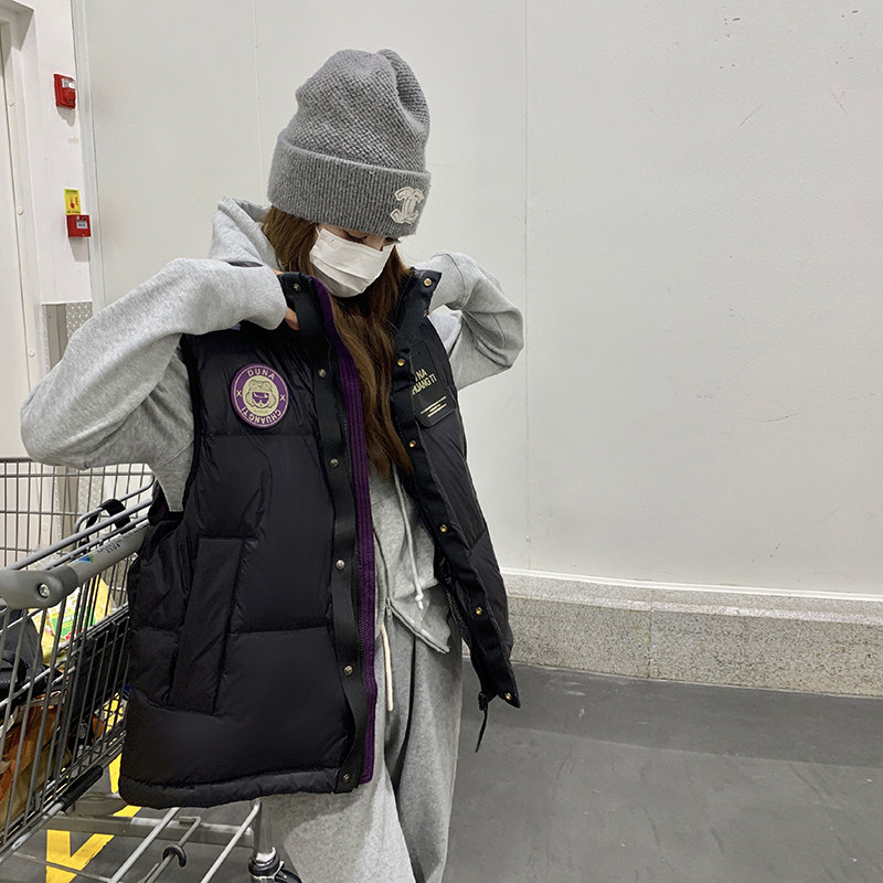 新款黑色羽绒服马甲女冬季2025新款短款小个子高级感韩版,女装羽绒服,2C177