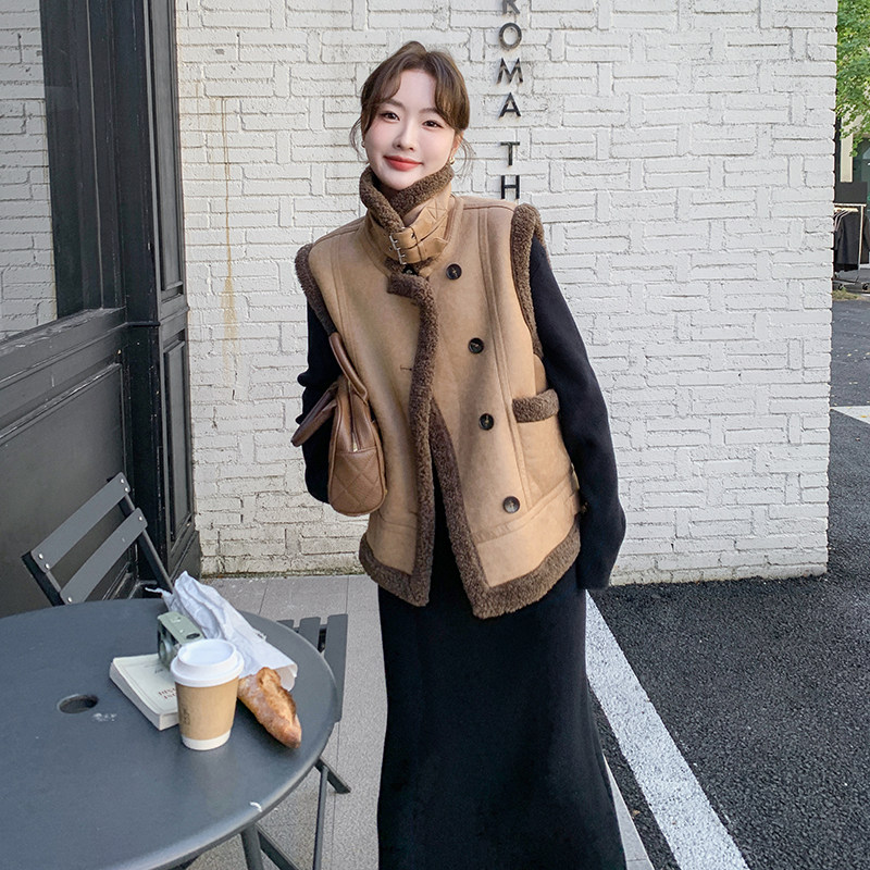 咖色百搭女宽松加厚棉服保暖无袖背心皮毛一体马甲6082P145K218，女装马甲，2C166