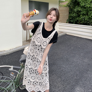 夏季搭配一整套黑色T恤裙女2025新款设计感镂空针织吊带裙图片
