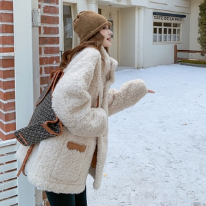 两面穿羊羔毛皮毛一体外套中长款 2B115 8616P195K278,女装皮草,2B115 两面穿羊羔毛皮毛一体外套中长款 2B115 8616P195K278,女装皮草,2B115