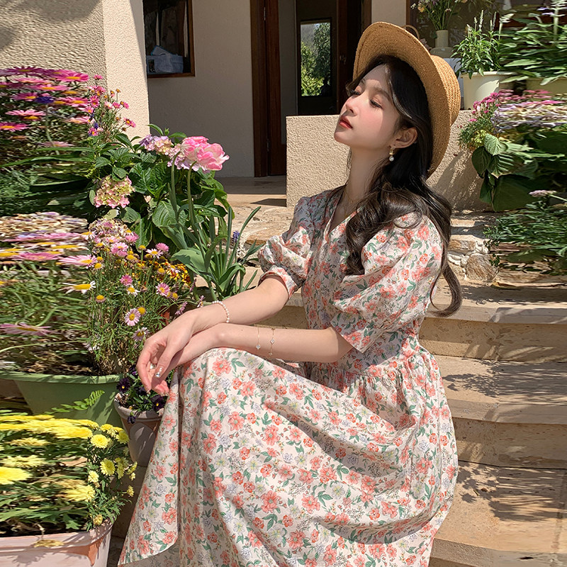 粉色温柔风碎花仙女长裙女夏季新款小个子收腰气质泡泡袖连衣裙子,女装连衣裙,2C298