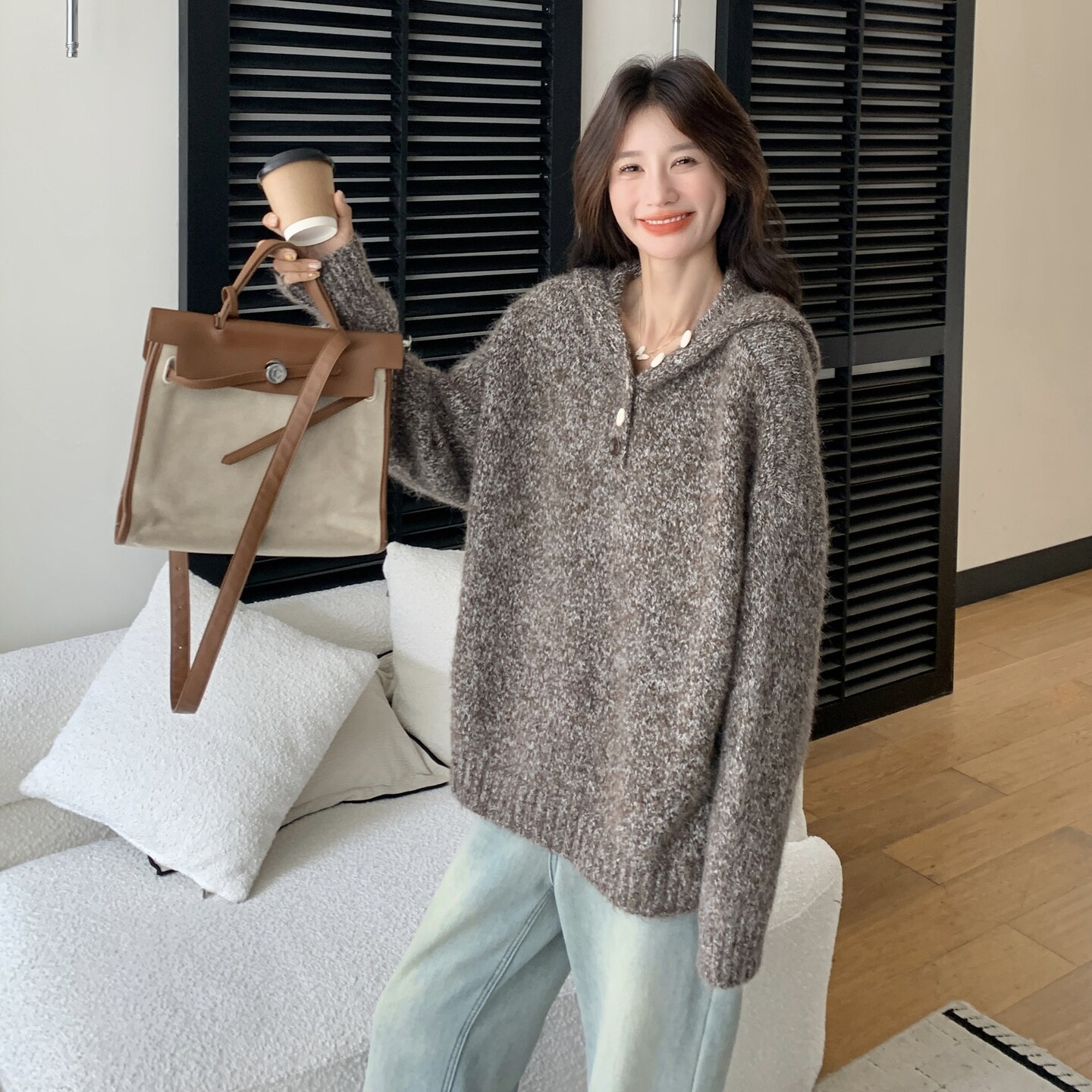 巨好看休闲连帽咖色毛衣卫衣外套女春秋2025新款显瘦爆款超火上衣,针织衫/毛衣,2C135