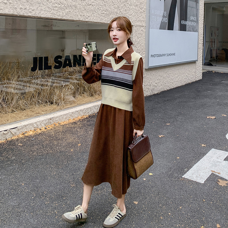 法式气质马甲连衣裙套装女2026新款复古宽松轻熟风裙子两件套,女装套装/套裙,2C166