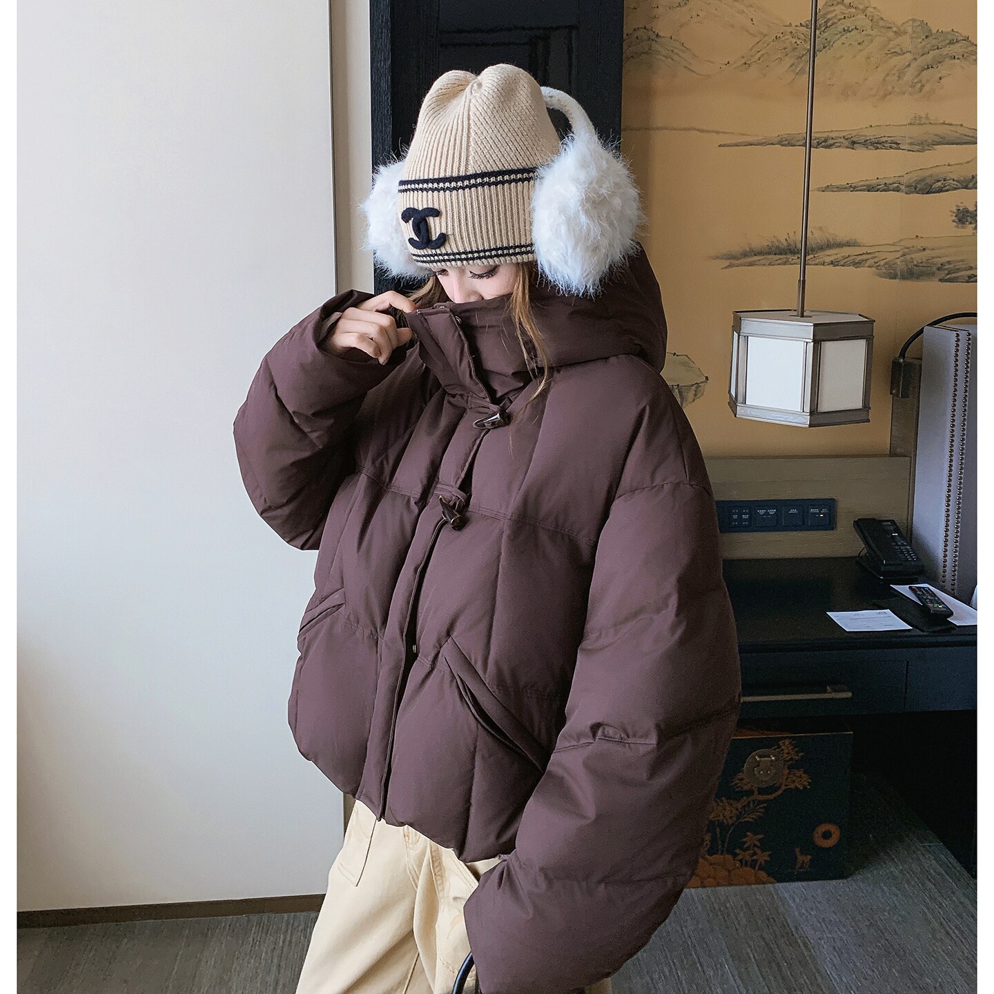 【新款】25冬季新款新标90撞色短款羽绒服D127 P345K518图片