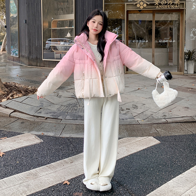 渐变粉色羽绒服女冬季新款百搭甜美今年流行洋气白鸭绒加厚外套,女装羽绒服,2C218