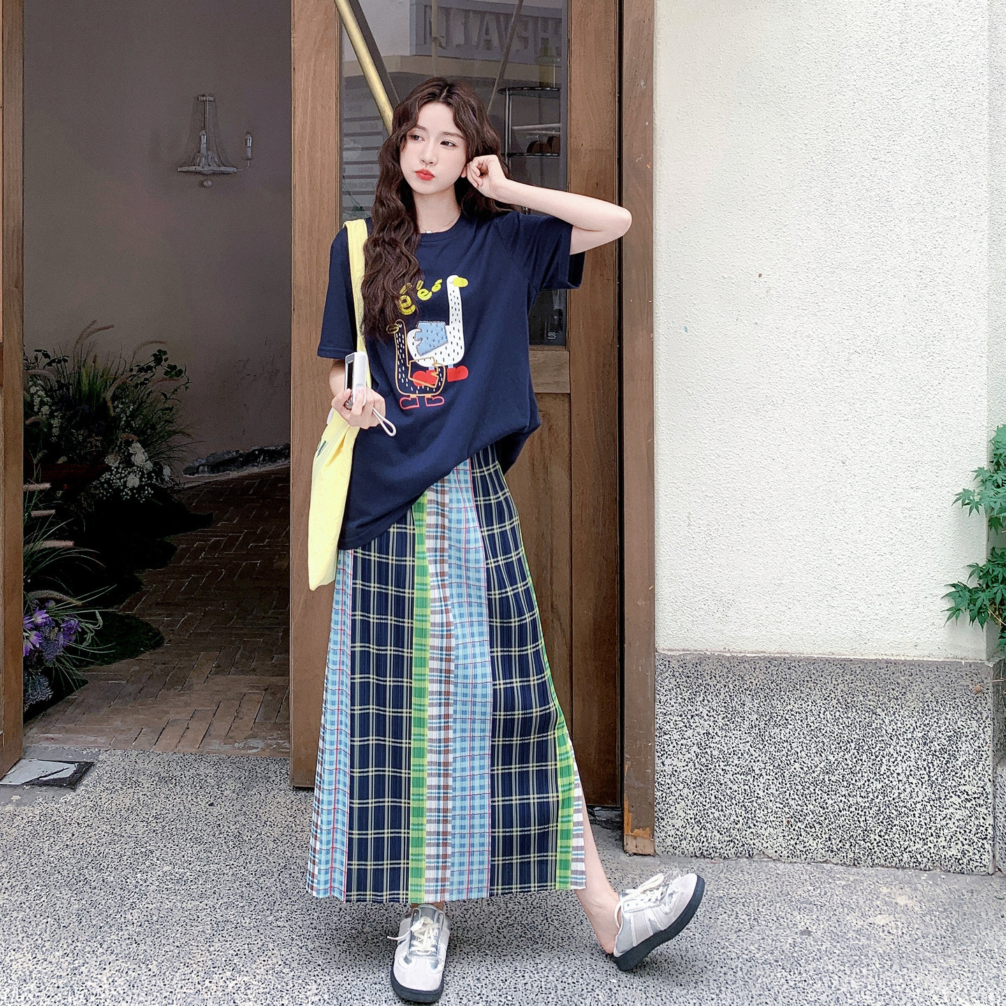 趣味印花T恤复古格子半身裙套装女2025年夏季新款简约显瘦两件套,女装连衣裙,2D008