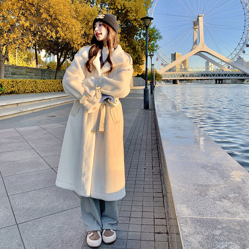 冬季新款皮毛一体大衣外套2C018-1835-P215K318,女装毛呢外套,2C018