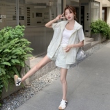夏日休闲风减龄感穿搭防晒套装女2025超火好看连帽上衣短裤两件套，女装套装/套裙，2C212