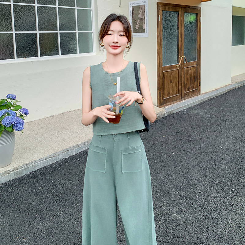 现货2025年夏季新款无袖两件套2c280-5721-p155k228,女装套装/套裙,2C280