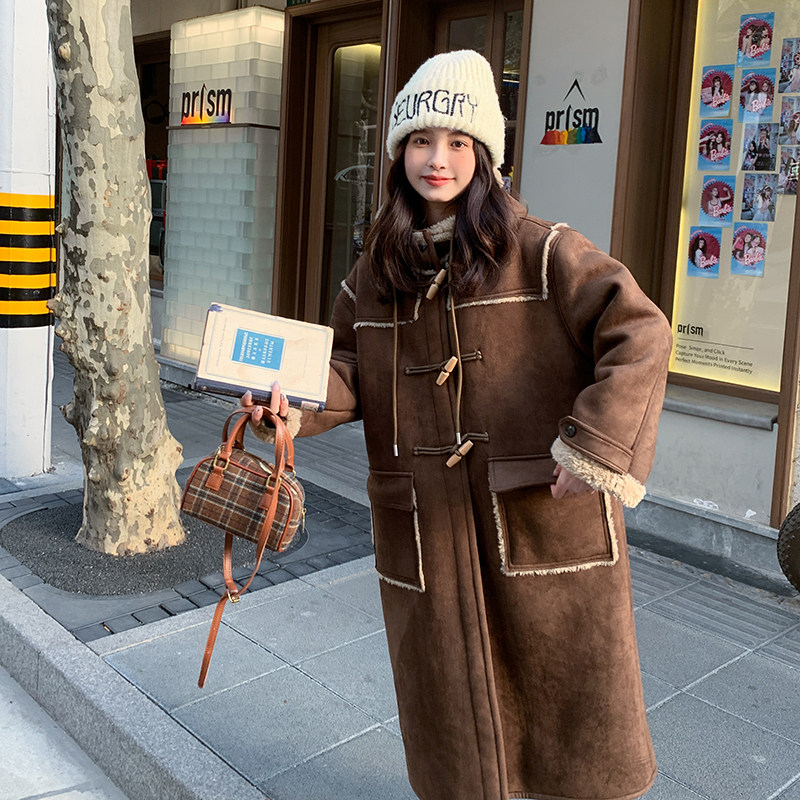 现货2025冬季连帽长款皮毛一体C022-9071-P220-K318,女装皮草,2C022