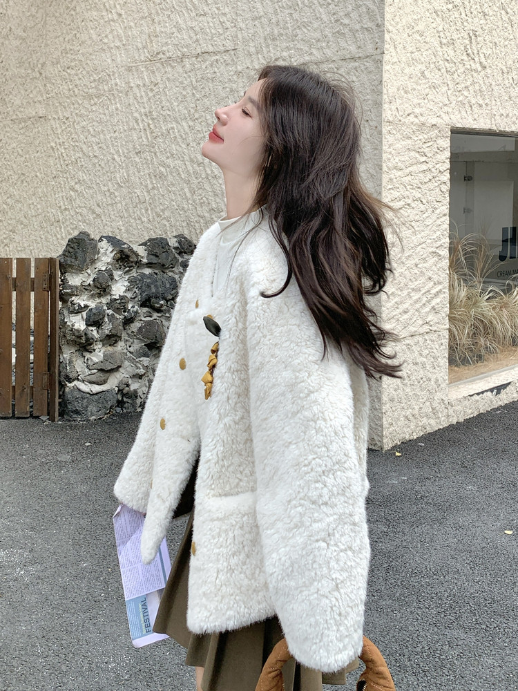 新品现货皮毛一体外套2C087-9283-P199-K279,女装短外套,2C087