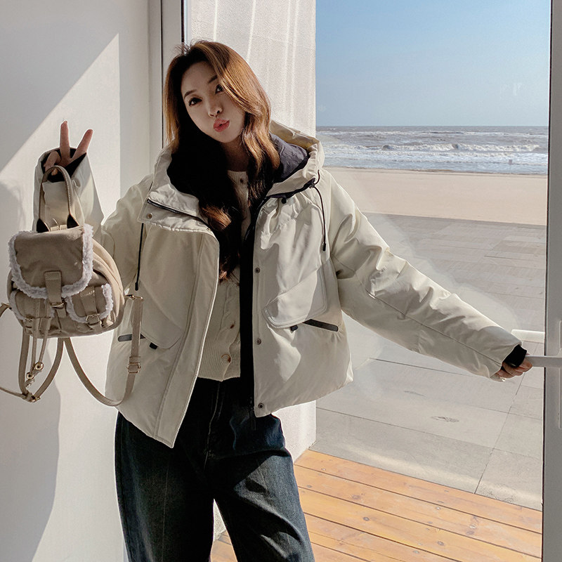 设计感羽绒服女冬季2024新款小个子加厚保暖超好看90白鸭绒短外套,女装羽绒服,1D066-1