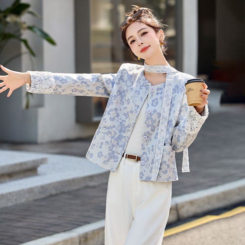 新中式国风提花短外套女2025春季新款气质设计感宽松复古印花上衣,女装短外套,衣佳和