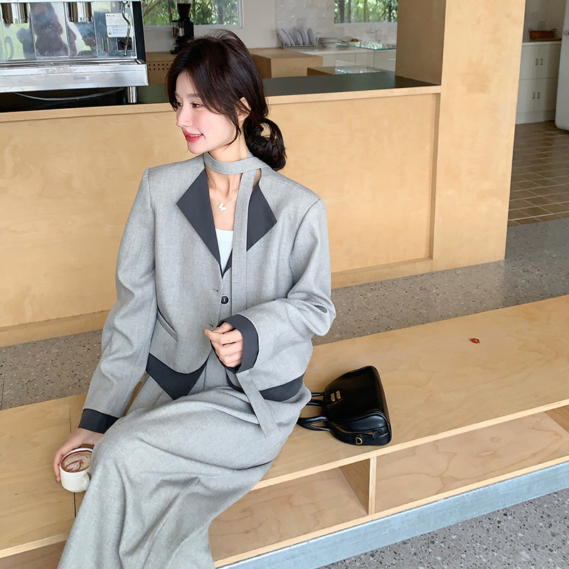 超火灰色V领西装套装女春秋2025新款ootd穿搭高级感阔腿裤两件套,女装套装/套裙,2C203