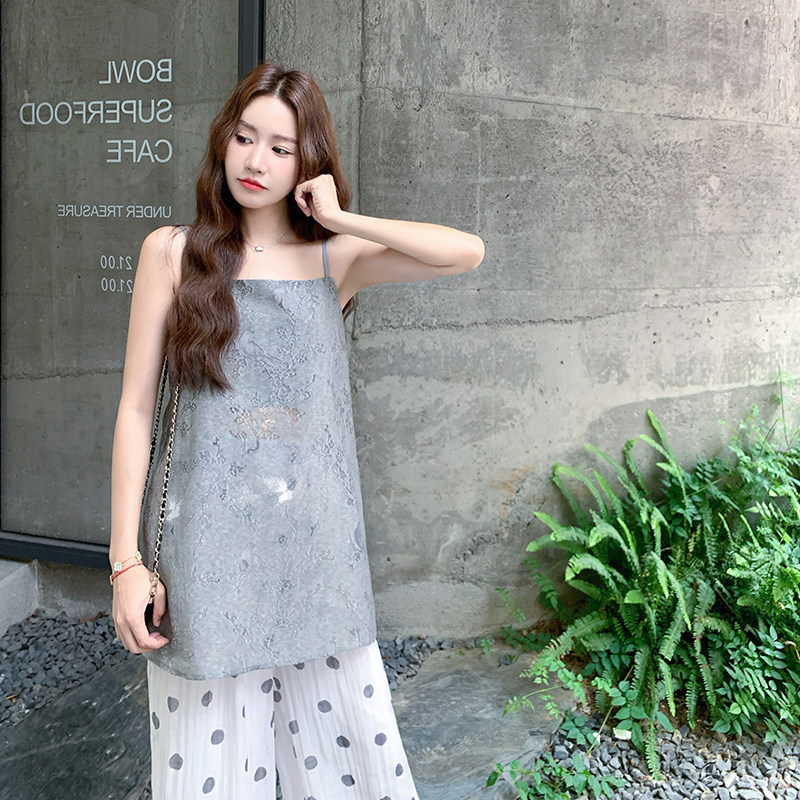 灰色蕾丝吊带阔腿裤套装女夏2025新款两件套韩系轻熟风小众爆款,女装套装/套裙,2C052
