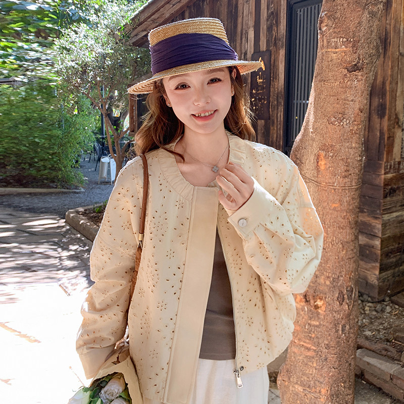 韩系重工镂空刺绣外套女2026春季新款宽松显瘦小个子圆领夹克上衣,女装短外套,2C166