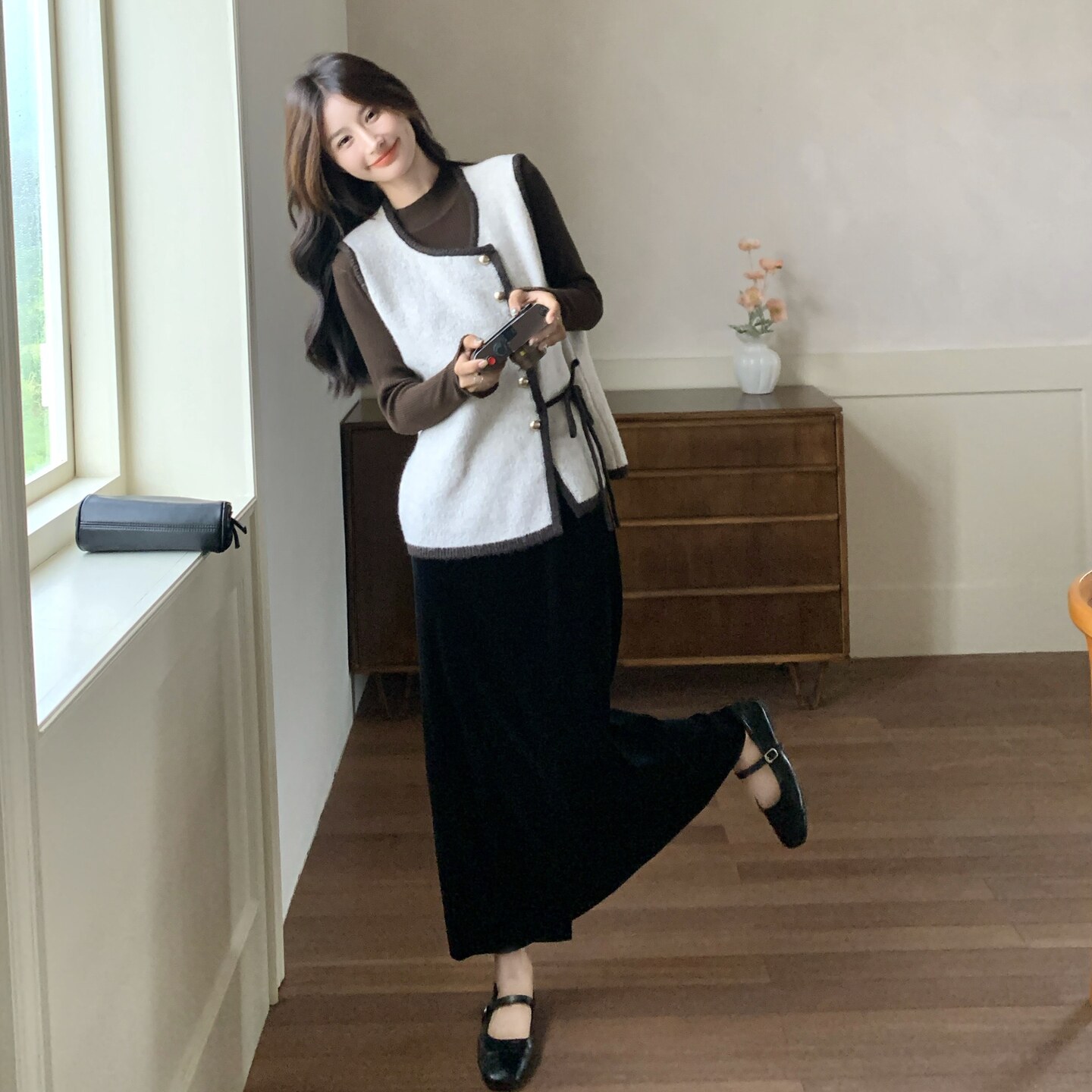 高级感小香风针织秋冬套装女马甲背心打底衫毛衣半身裙三件套装,女装套装/套裙,2C166