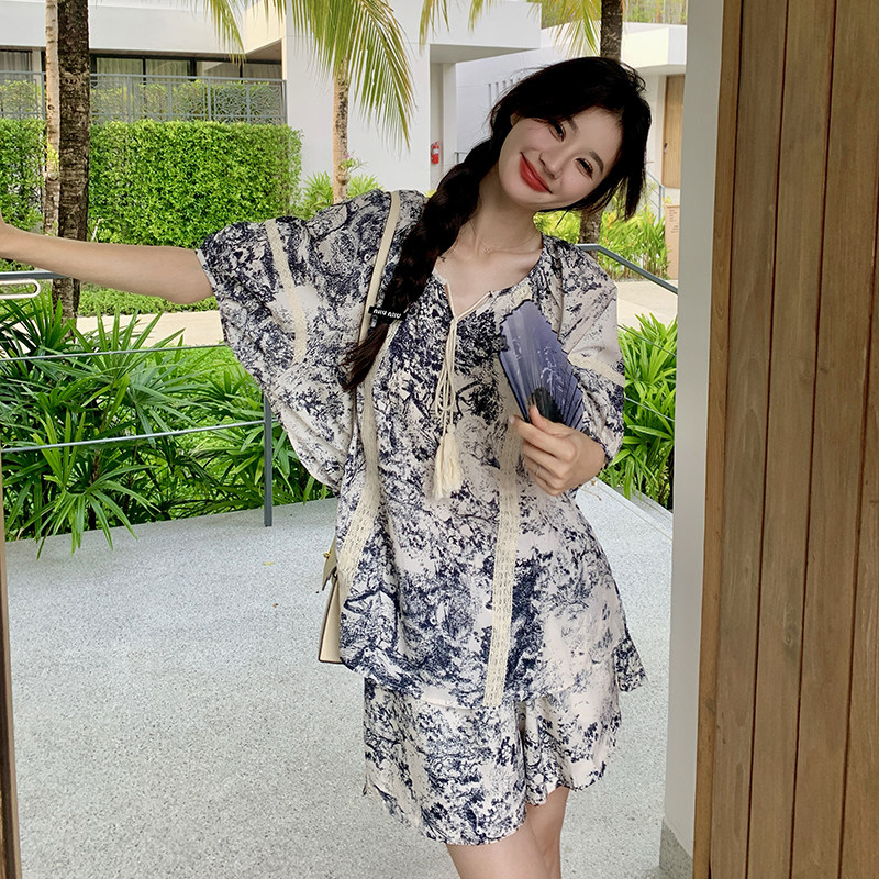 小个子减龄国风套装女夏季新款水墨画度假宽松网红上衣短款两件套图片
