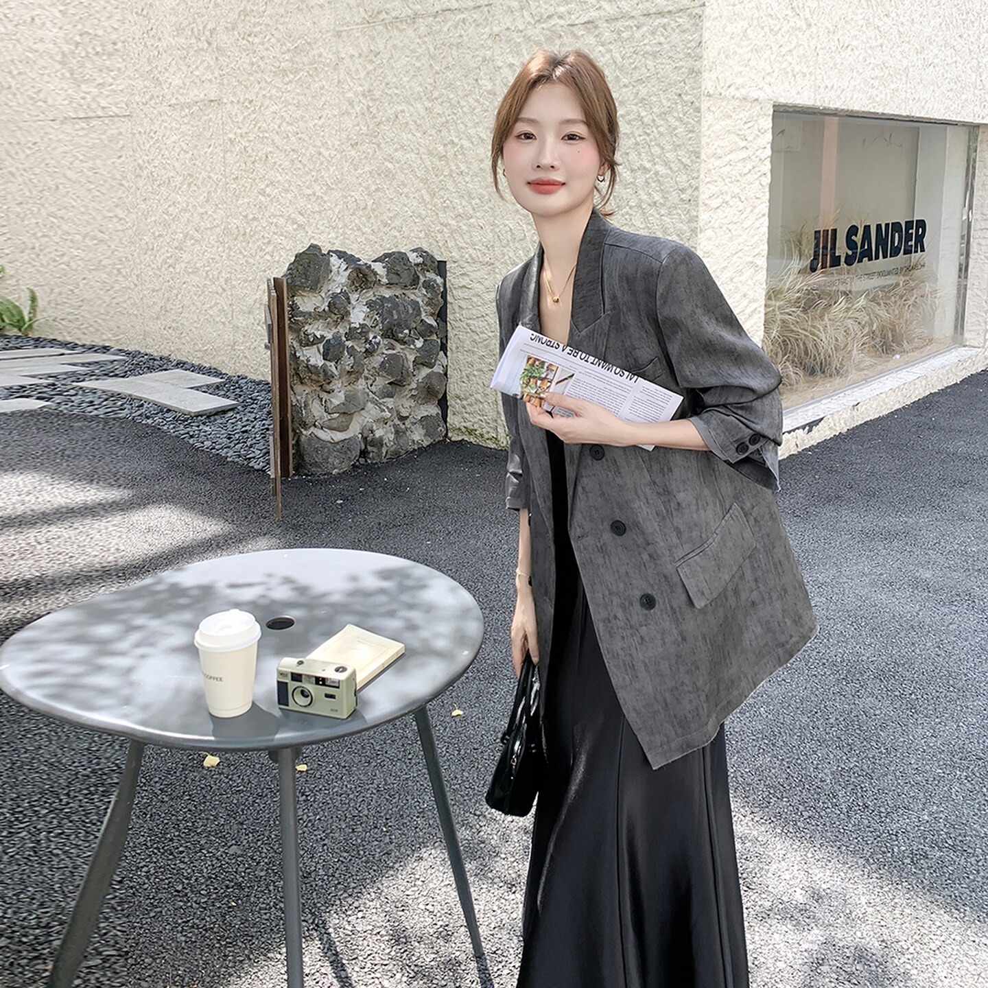 灰色西装外套两件套2025秋季高级感宽松休闲西服吊带裙时尚套装,女装套装/套裙,2C088