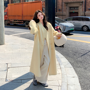 韩版气质宽松高级感外套女2025年秋冬季新款鹅黄色双排扣毛呢大衣图片
