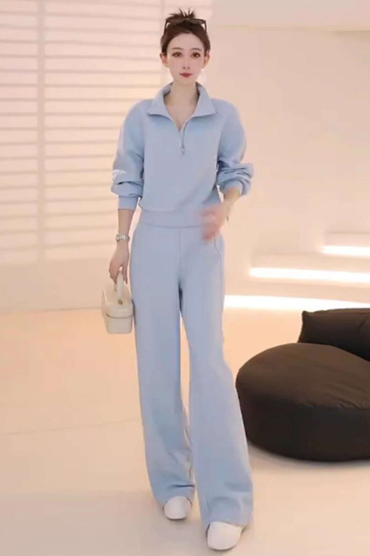 设计高级感休闲运动套装女春季新款气质减龄立领卫衣直筒裤两件套,女装套装/套裙,2C310