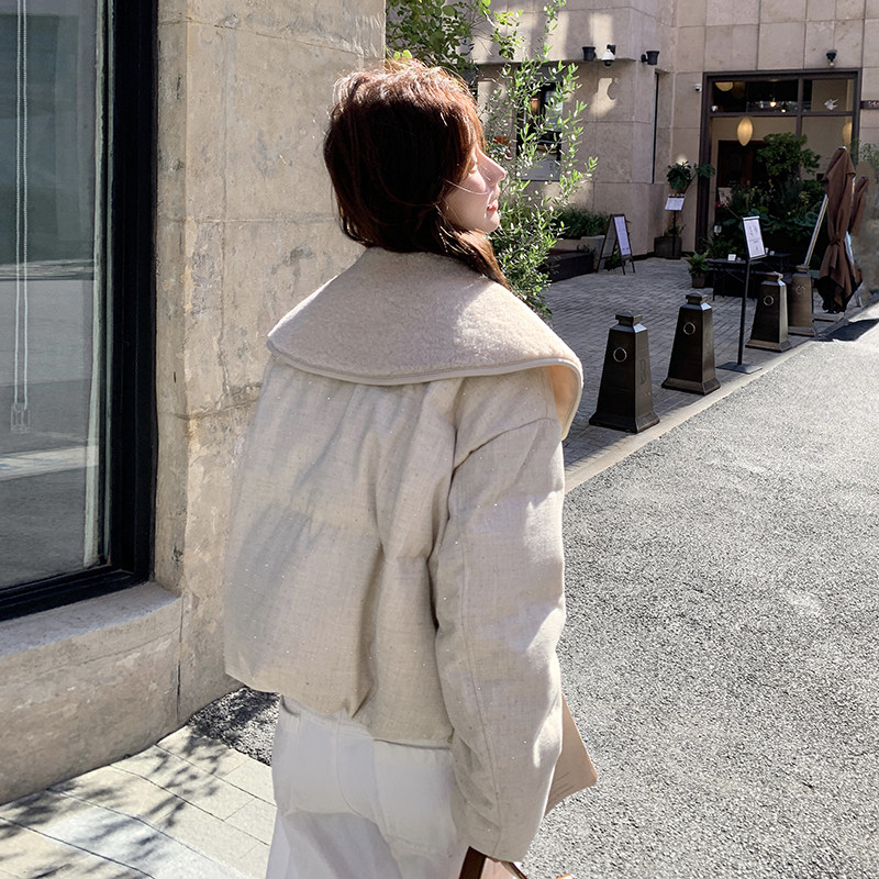 羊羔毛大翻领米白色羽绒服外套女冬季2025新款小个子学院风面包服,女装羽绒服,2C203
